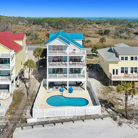 Five On The Beach By Pristine Property Vacation Rentals
